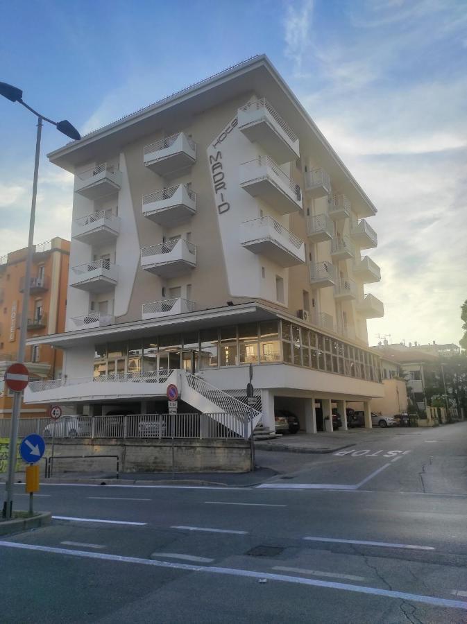 Hotel Madrid Ρίμινι Εξωτερικό φωτογραφία